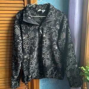 North Face pull over